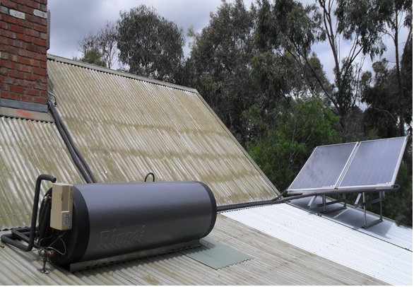 Warranwood Case Study - Solar Hot Water System