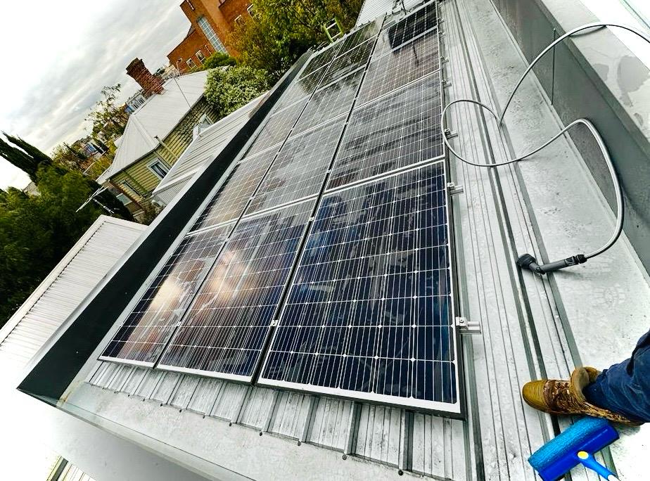 Clean and Health Check-UP Solar PV System Melbourne